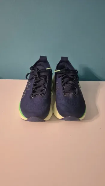 Gebrauchtes Asics Nimbus 25 bike