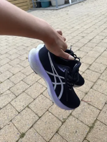 Gebrauchtes Asics Chaussures de course bike — Bild 2 von 7