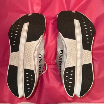 Gebrauchtes On Running Cloudsurfer next bike — Bild 5 von 8