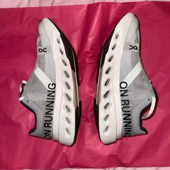 Gebrauchtes On Running Cloudsurfer next bike — Bild 6 von 8