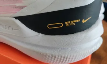 Käytetty Nike Air Winflo 9 bike — kuva 8 / 12