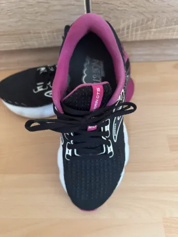 Used Brooks Glycerin GTS 20 bike — image 2 of 6