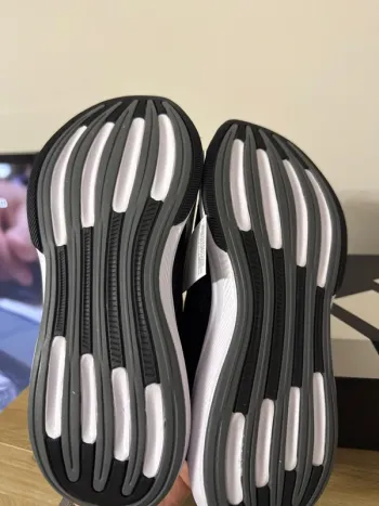 Gebrauchtes Adidas Running Shoes bike — Bild 5 von 6