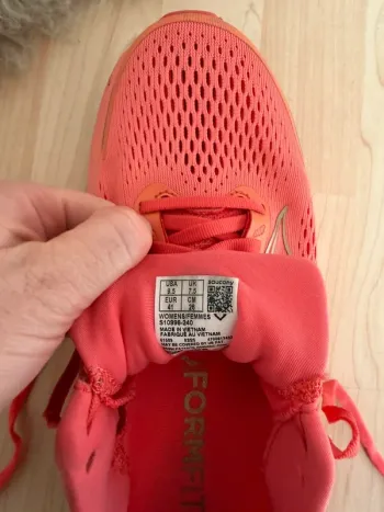 Gebrauchtes Saucony Guide 18 bike — Bild 4 von 4