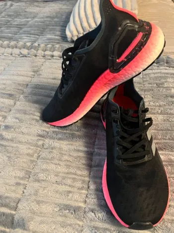 Used Adidas Ultraboost bike — image 3 of 8