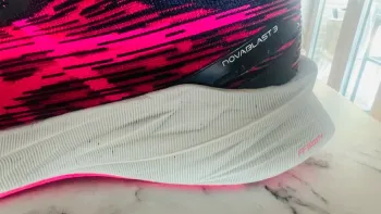 Used Asics Novablast 3 bike — image 6 of 13