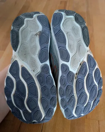 Used New Balance Fresh Foam X 860 bike — image 4 of 6