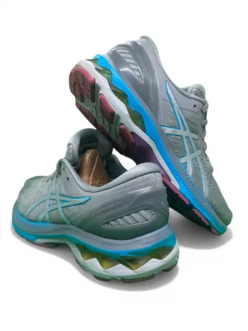 Käytetty Premium Gel Kayano 27 bike — kuva 8 / 11