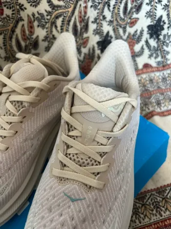 Použité Hoka Shoes bike — obrázek 2 z 3