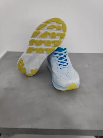 Hoka Clifton 9 bike usato — immagine 6 di 6