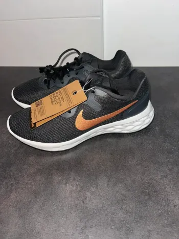 Brugt Nike Revolution 6 NN bike — billede 5 af 8
