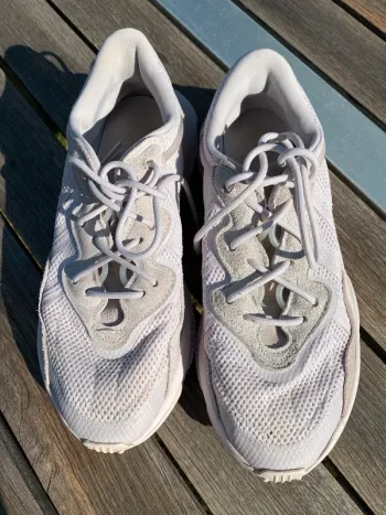 Gebrauchtes Adidas Ozweego bike