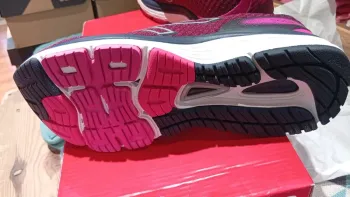 Used New Balance Solvi bike — image 5 of 9