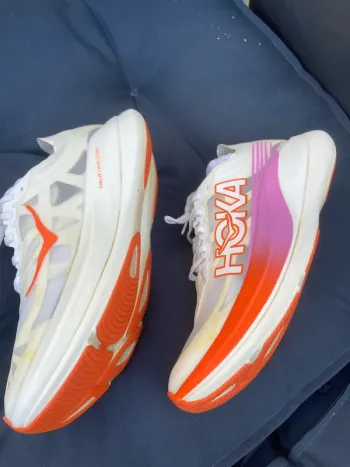 Used Hoka Rocket 2 bike — image 6 of 8