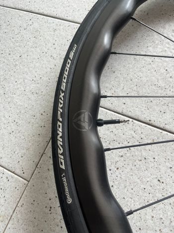 Brugt fastop Carbon Wheelset 2025 bike — billede 2 af 5