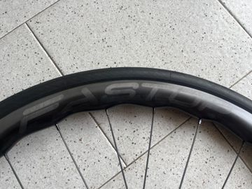 Used fastop Carbon Wheelset 2025 bike — image 3 of 5