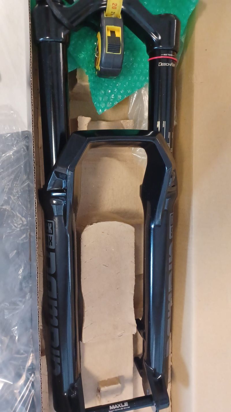 RockShox Domain Fork 2023 Fork d'occasion