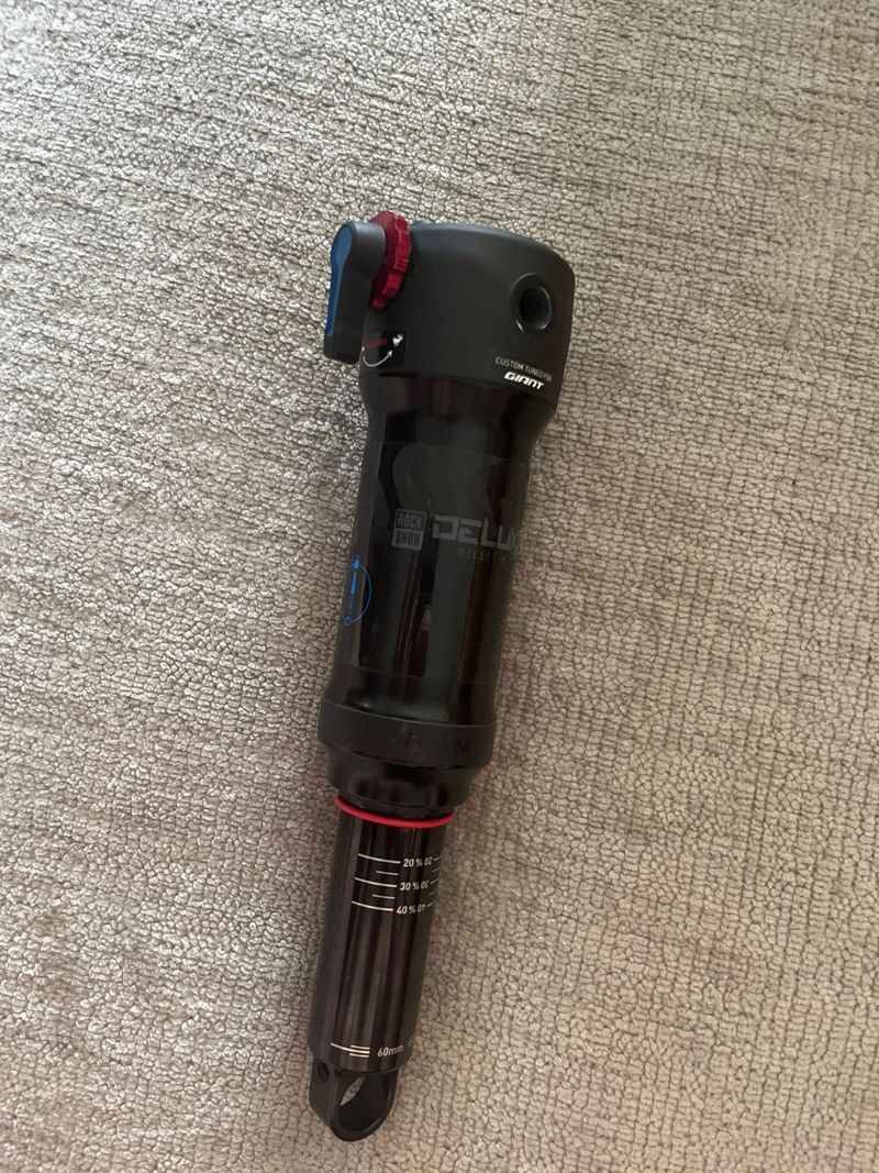Gebrauchtes RockShox Deluxe Select + 2021 Rear Suspension