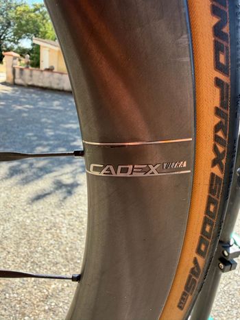 Brugt Cadex 50 Ultra Disc 2026 bike — billede 4 af 9