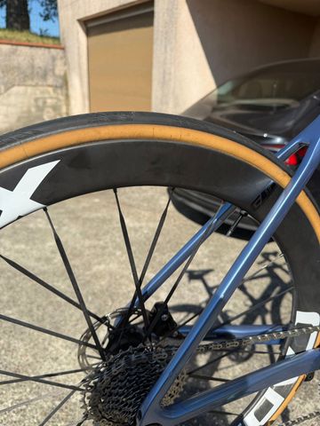 Tweedehands Cadex 50 Ultra Disc 2026 bike — afbeelding 9 van 9