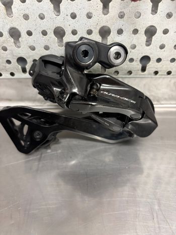 Shimano Dura-Ace Di2 2025 Drivetrain & Pedals usato