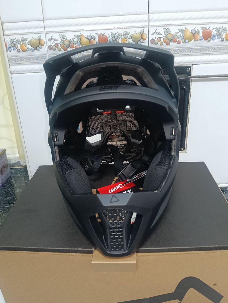 Gebrauchtes LEATT Enduro 4.0 Helmet bike — Bild 3 von 12