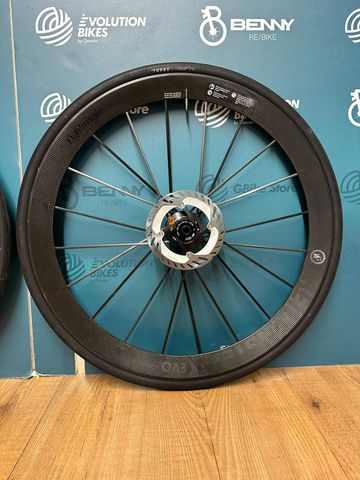 Brugt Lightweight Meilenstein Evo Disc Schwarz Edition Set 2025 bike — billede 3 af 8