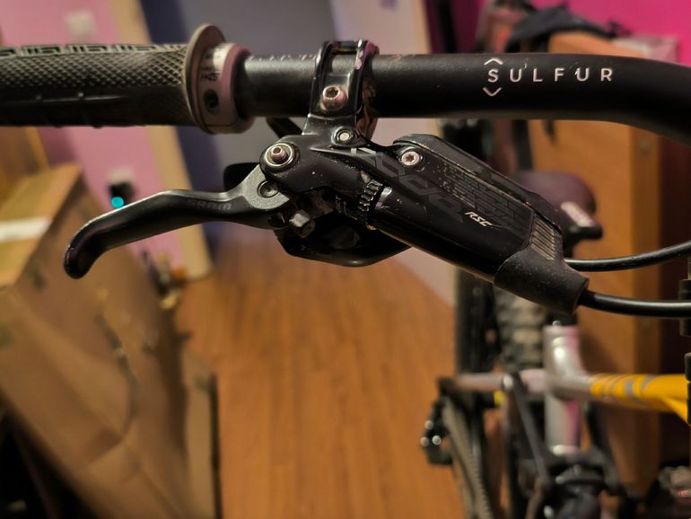 Brugt Sram Code RSC Disc Brakes 2025 bike — billede 4 af 5