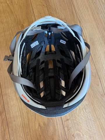 Used Giro Eclipse Spherical Helmet 2025 bike — image 9 of 9