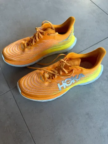 Hoka Mach 5 bike d'occasion — image 5 sur 6