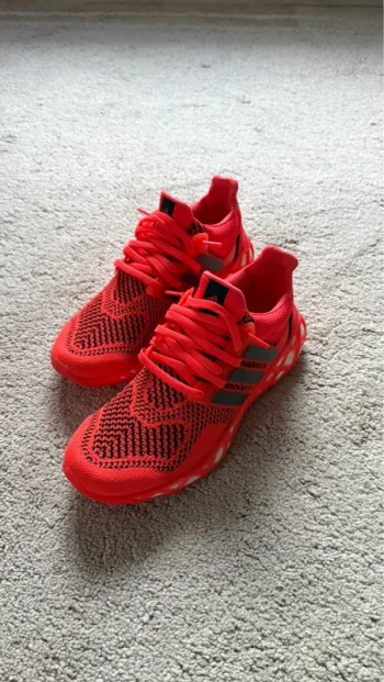 Gebrauchtes Adidas Ultra Boost Web DNA bike