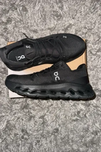 Gebrauchtes On Running Shoes bike — Bild 4 von 7