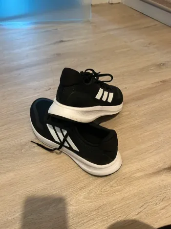 Gebrauchtes Adidas Laufschuhe Sneaker bike — Bild 3 von 5