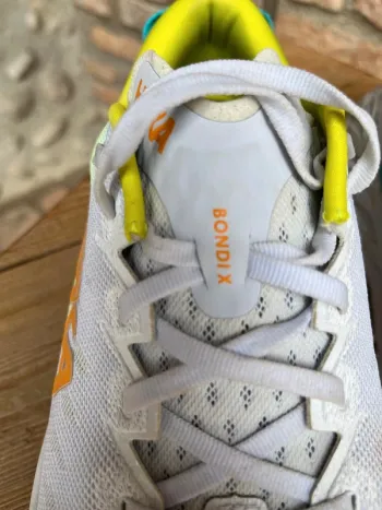 Hoka Bondi X bike usato — immagine 5 di 8