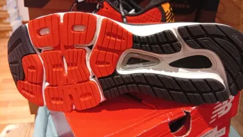 New Balance Solvi bike usato — immagine 7 di 10