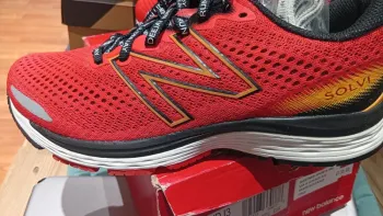 New Balance Solvi bike usato — immagine 5 di 10