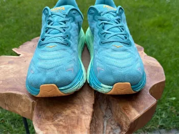 Hoka Arahi 6 bike usato — immagine 5 di 8