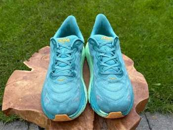 Hoka Arahi 6 bike usato — immagine 6 di 8