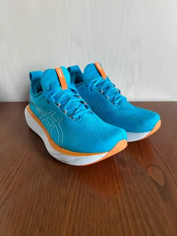 Asics Gel-Nimbus 25 bike d'occasion — image 21 sur 30