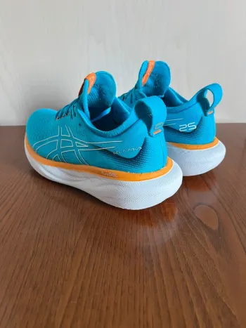 Asics Gel-Nimbus 25 bike d'occasion — image 17 sur 30
