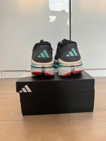 Tweedehands Adidas Adistar bike — afbeelding 2 van 8