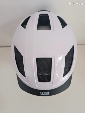 Used White Hyban 2.0 bike — image 4 of 9