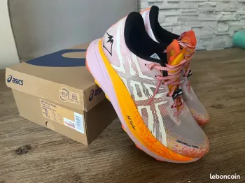 Gebrauchtes Asics MetaFuji Trail 2025 bike