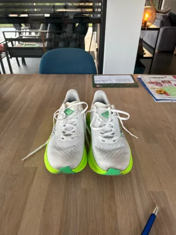 Używany Hoka Mach 6 bike — zdjęcie 4 z 15