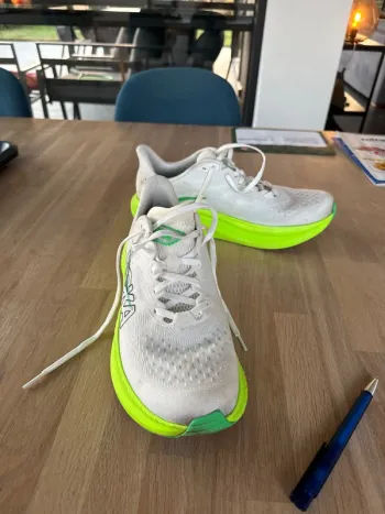 Używany Hoka Mach 6 bike — zdjęcie 3 z 15
