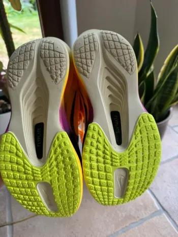 Used Nike Zoom Fly 6 bike — image 3 of 7