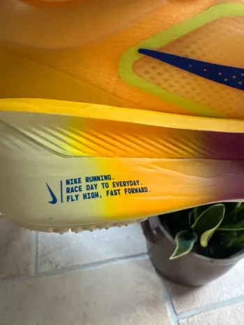 Used Nike Zoom Fly 6 bike — image 6 of 7