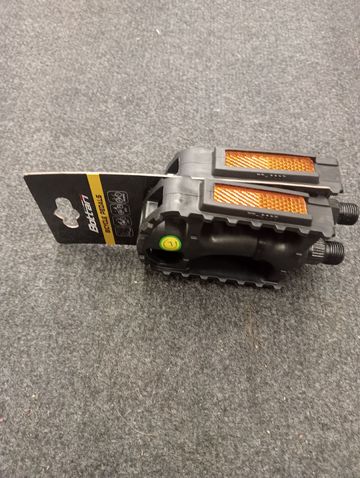 Used bottari Pedals 2026 bike — image 3 of 4