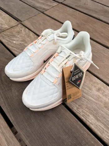 Gebrauchtes Nike Winflo 11 GTX bike — Bild 2 von 4