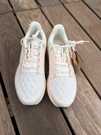 Gebrauchtes Nike Winflo 11 GTX bike — Bild 3 von 4